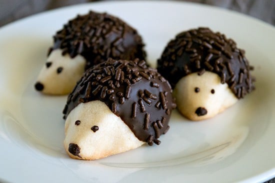 Shortbread hedgehog cookies from BakingMischief.com.
