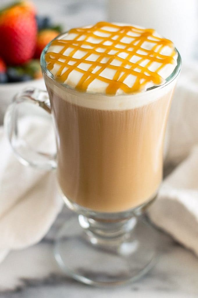 A homemade copycat recipe for Starbucks' caramel macchiato, but better! From BakingMischief.com