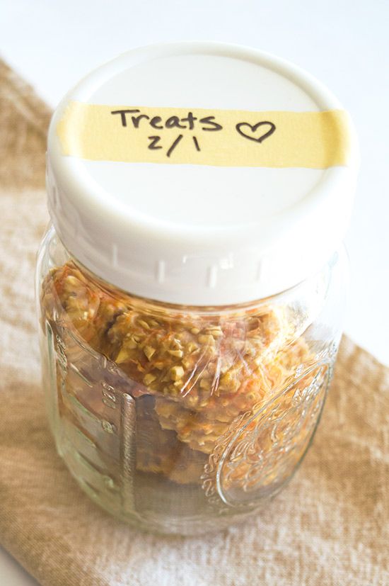 These Carrot Oat Applesauce Treats are quick and easy four-ingredient treats for dogs and horses. From BakingMischief.com