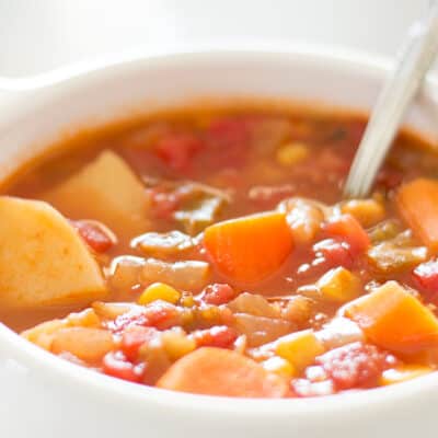 Close up of a bowl of vegan veggie stew.