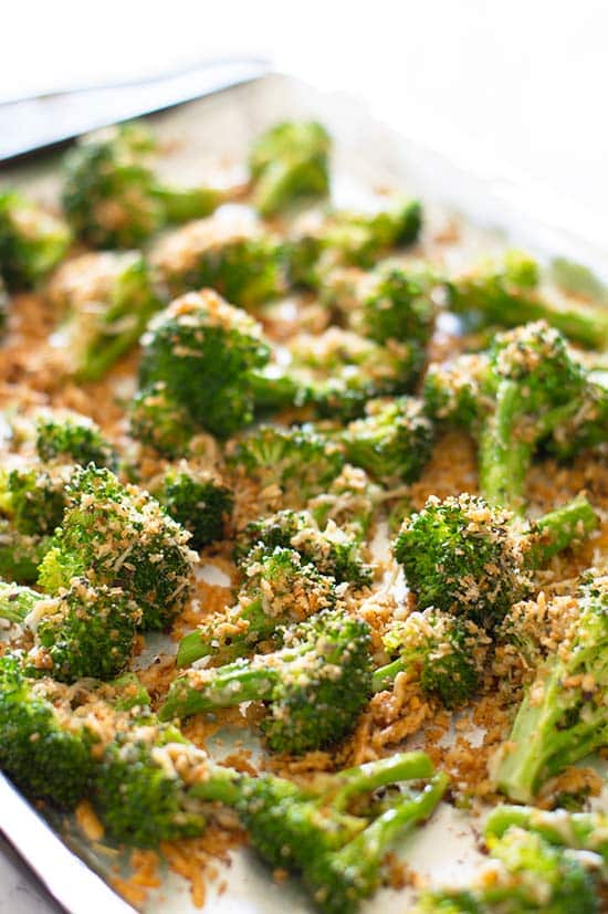 There is no easier broccoli side dish than this quick and crunch Panko and Parmesan Broccoli!