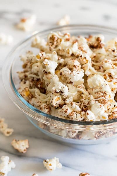 Easy Cinnamon Bun Popcorn