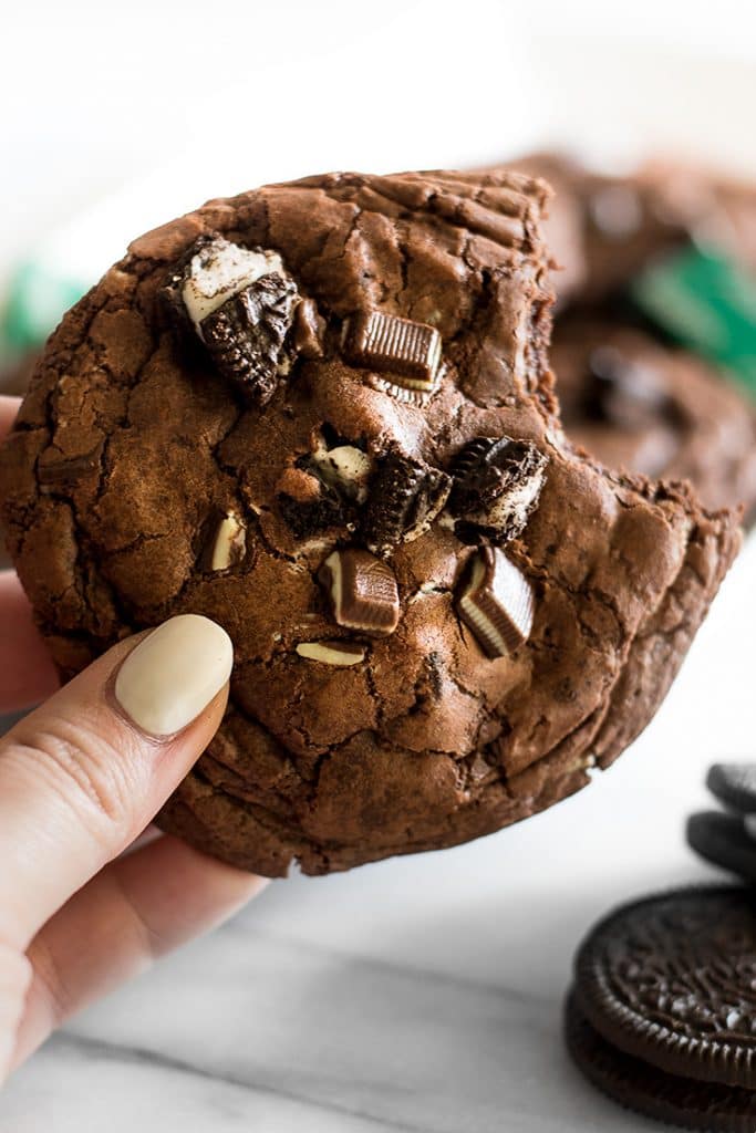 Small-batch chocolate cookies with Oreos and Andes Mints. A little crunchy, a little minty, and completely delicious. | Small batch dessert |