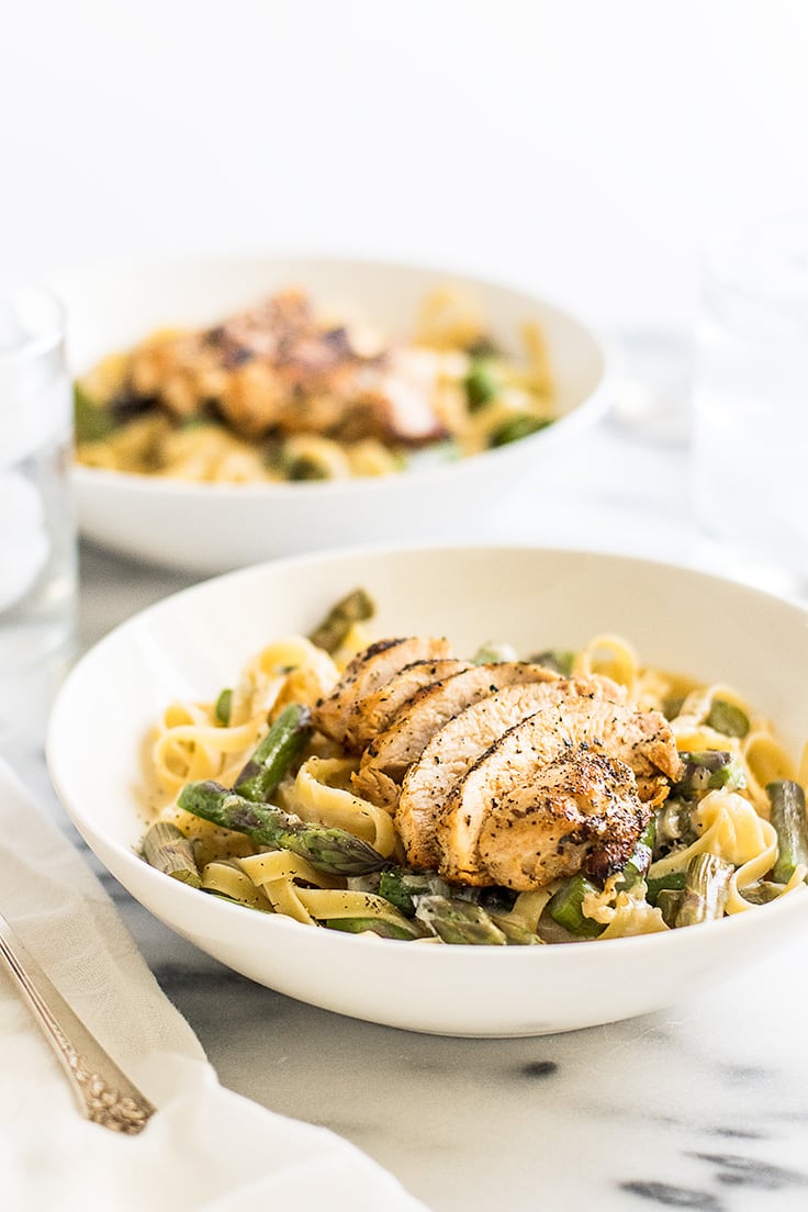 If you need an easy spring pasta, try this Creamy Chicken and Asparagus Pasta for two! | Recipe for Two | Dinner for Two | Easy Pasta |