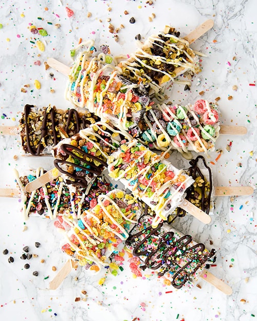 Fully Loaded Vegan Oreo Coconut Milk Popsicles - My favorite popsicle tips and tricks plus some of the best popsicle recipes on the internet!