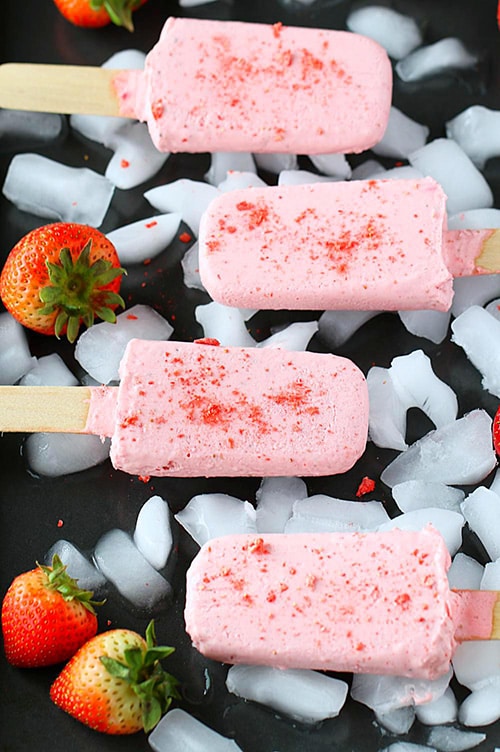 Creamy Strawberry Popsicle from Ruchi's Kitchen - My favorite popsicle tips and tricks plus some of the best popsicle recipes on the internet!