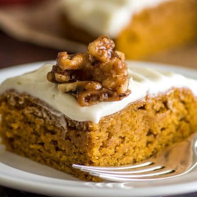 This super simple Mini Pumpkin Cake with cream cheese frosting and homemade candied walnuts is the perfect easy fall dessert to share with a couple friends. | #dessert #Pumpkin Desserts | Small-batch Desserts