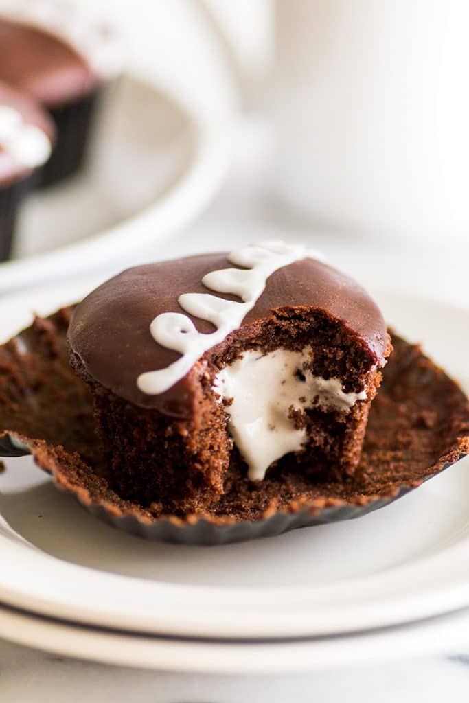 These Homemade Hostess Cupcakes are one of my favorite cupcakes ever! | Small-batch Cupcakes | Small-batch Desserts | Chocolate Desserts |