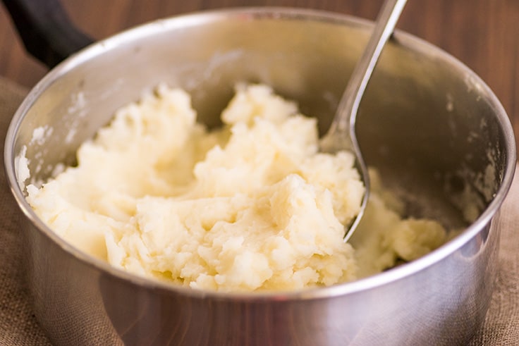 Mashed Potatoes for Two Photo Step 6: finished mashed potatoes in a pot.
